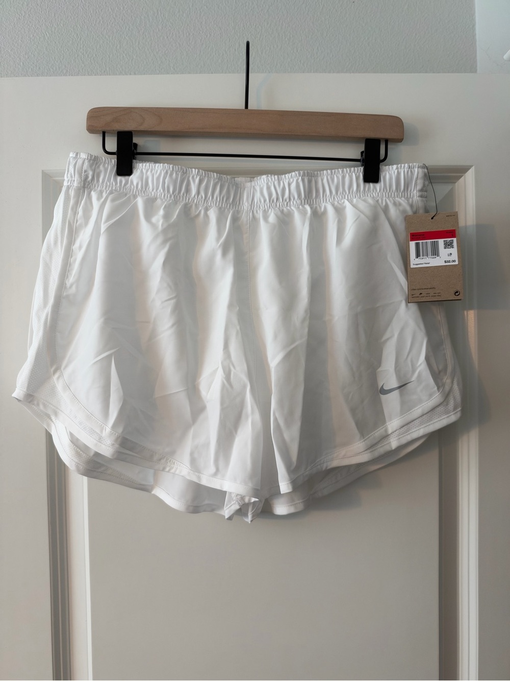 Nike Women’s White Athletic Running Shorts